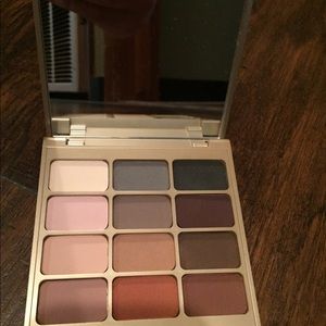 Brand new Stila eyeshadow palette!